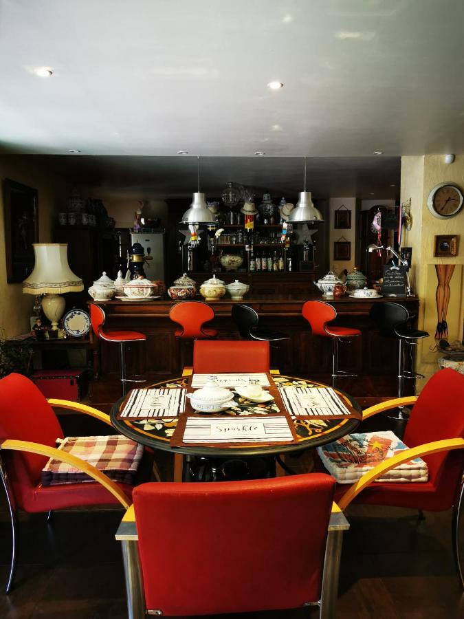 Hotel Bar B'rock
